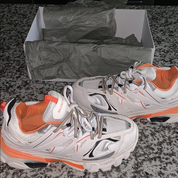 Men’s size 11 Balenciaga sneakers - Picture 4 of 5